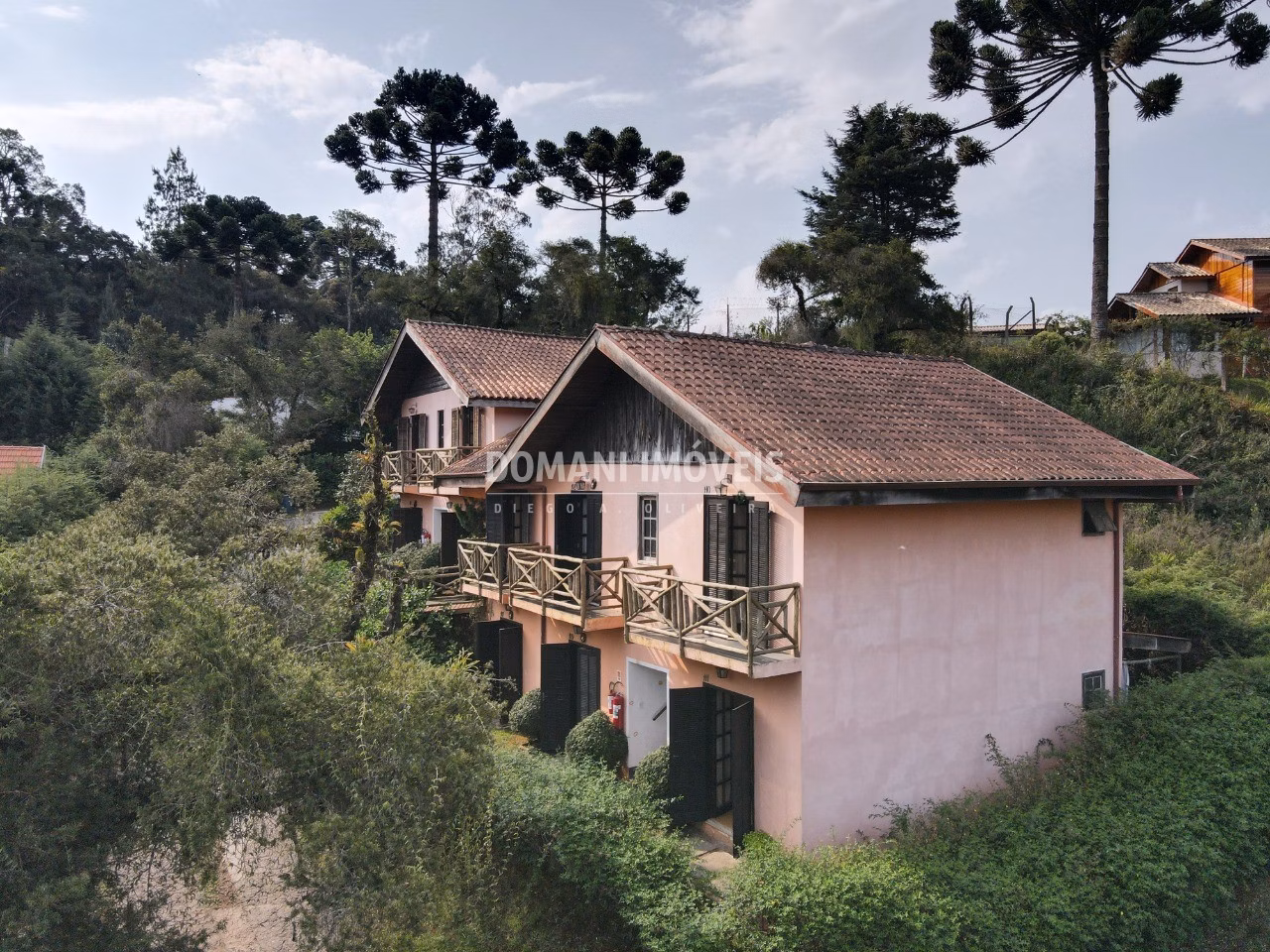 Lodging of 1,190 m² in Campos do Jordão, SP, Brazil