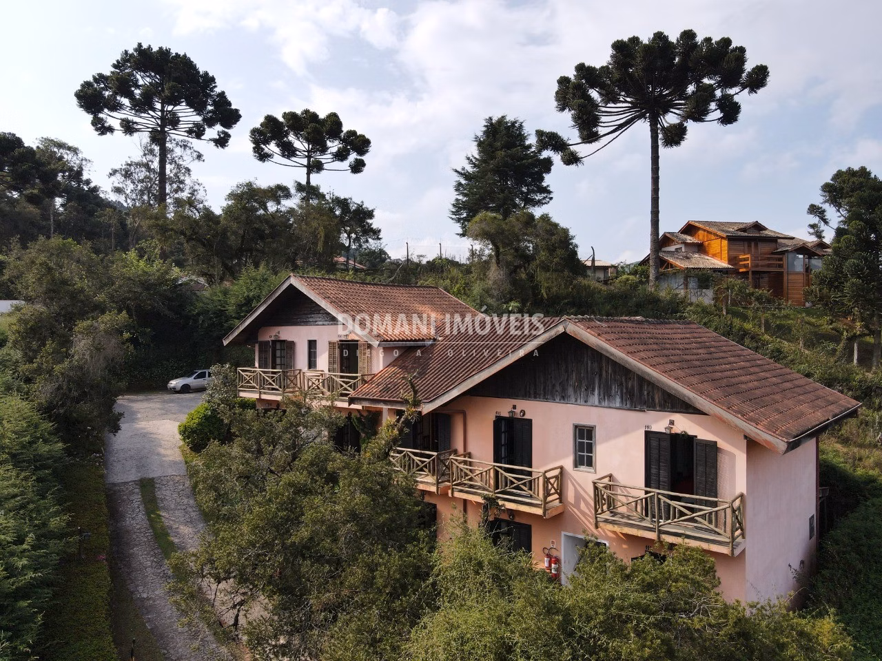 Lodging of 1,190 m² in Campos do Jordão, SP, Brazil