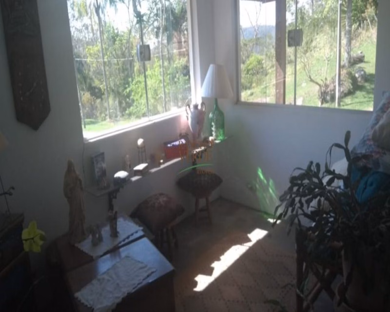 Sítio de 48 ha em Santa Branca, SP