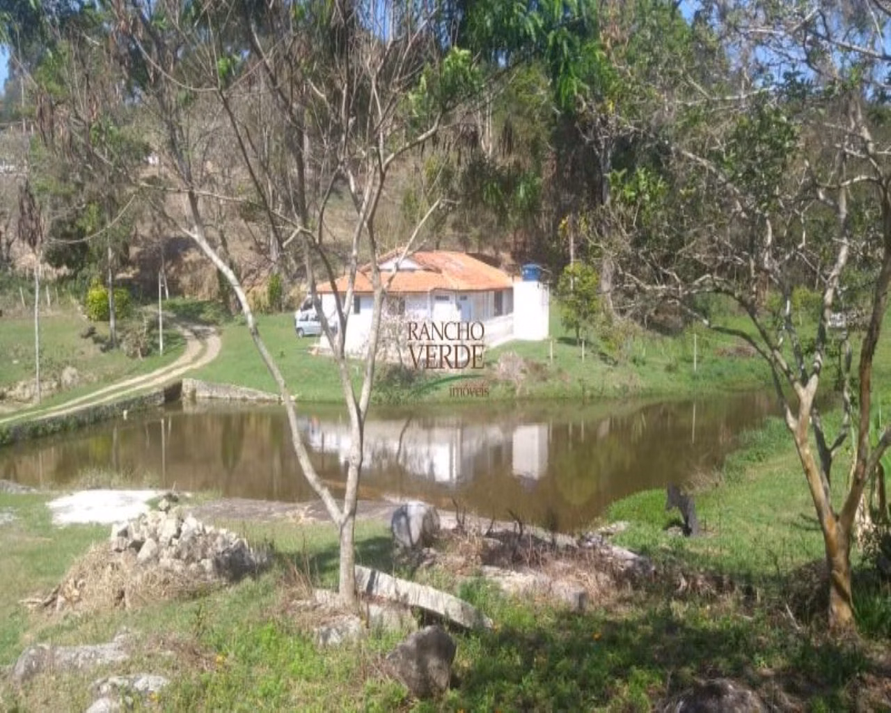 Sítio de 48 ha em Santa Branca, SP
