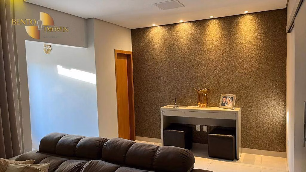 Casa de 255 m² em Cuiabá, MT