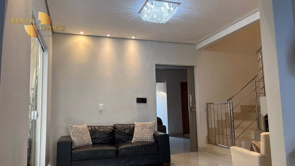 Casa de 255 m² em Cuiabá, MT
