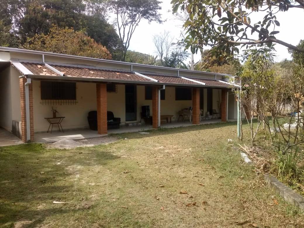 Chácara de 1.150 m² em São José dos Campos, SP
