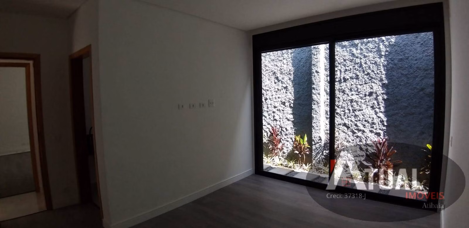 Casa de 480 m² em Atibaia, SP