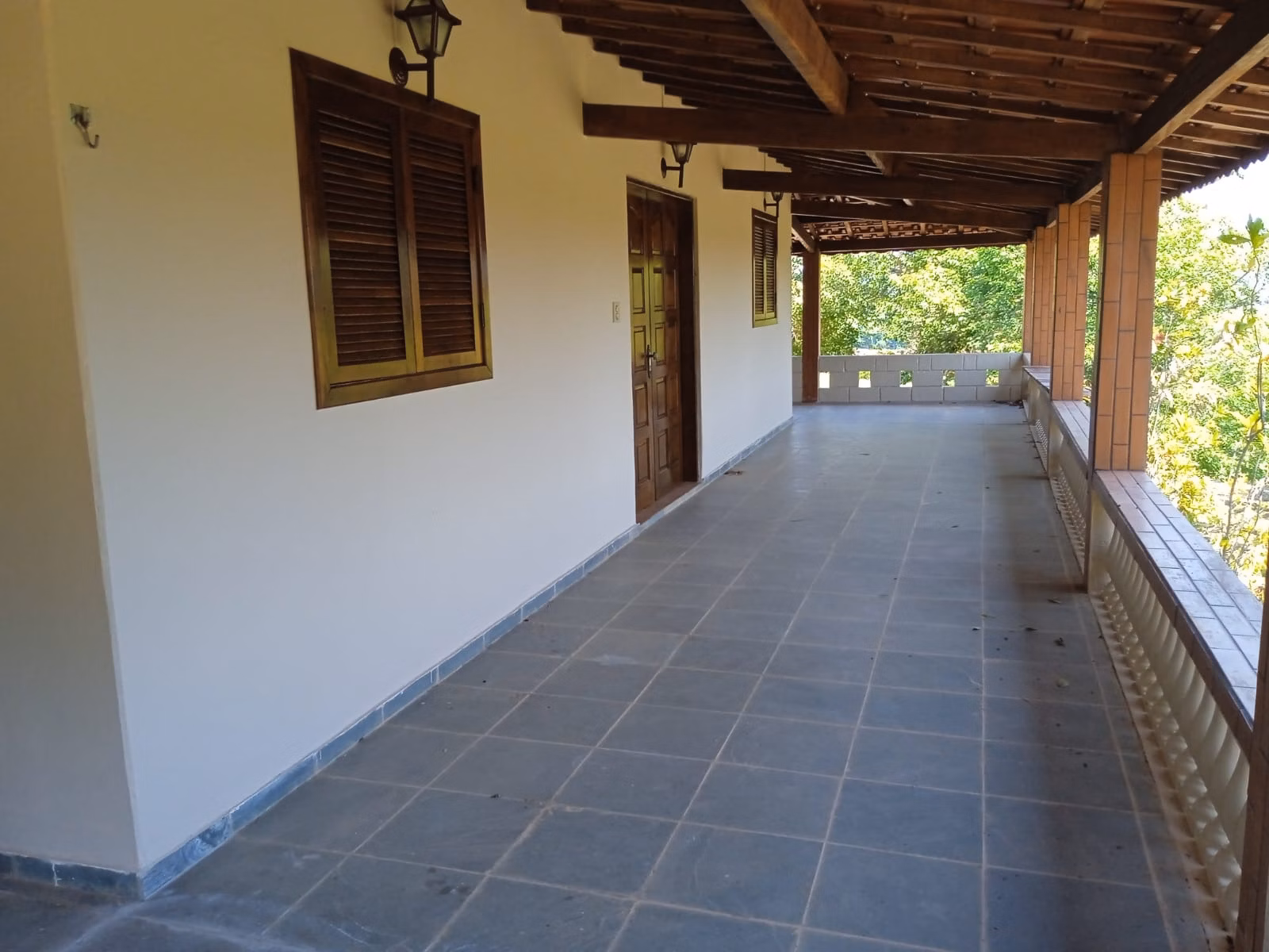 Chácara de 5,700 m² em Paraibuna, SP