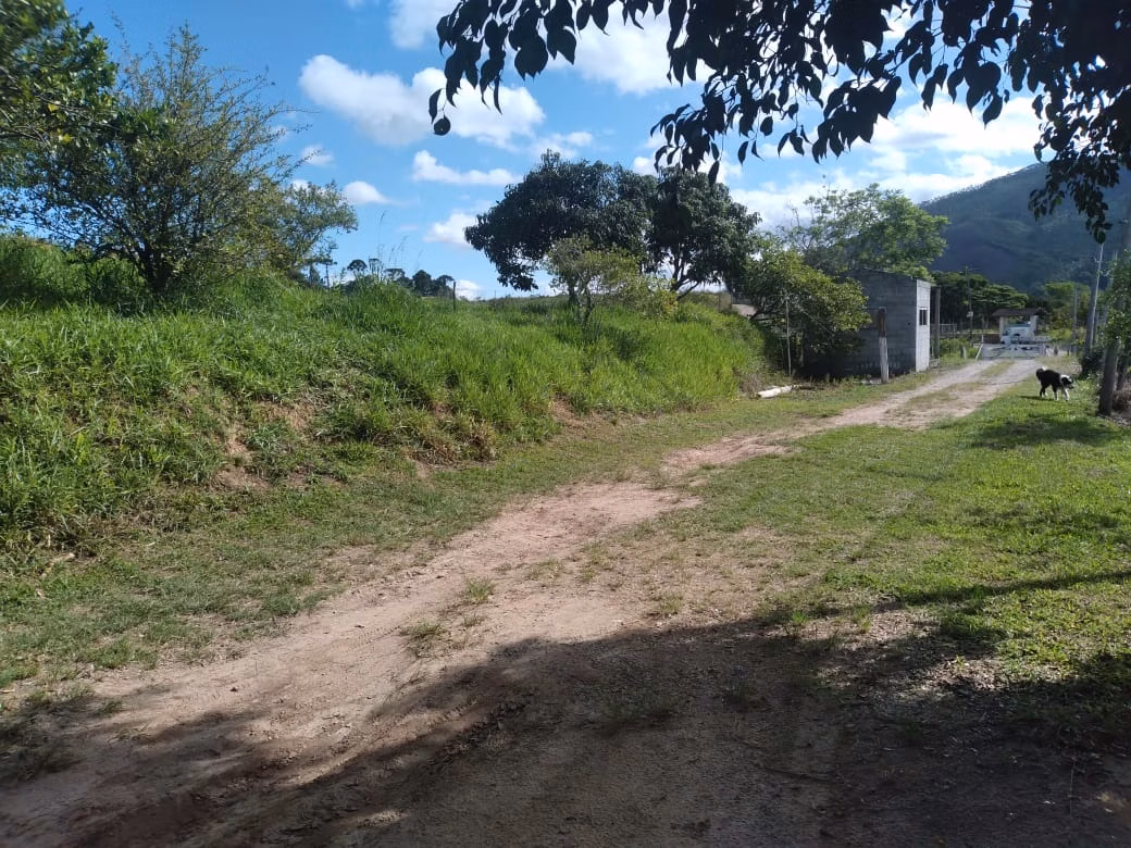 Sítio de 3 ha em Igaratá, SP