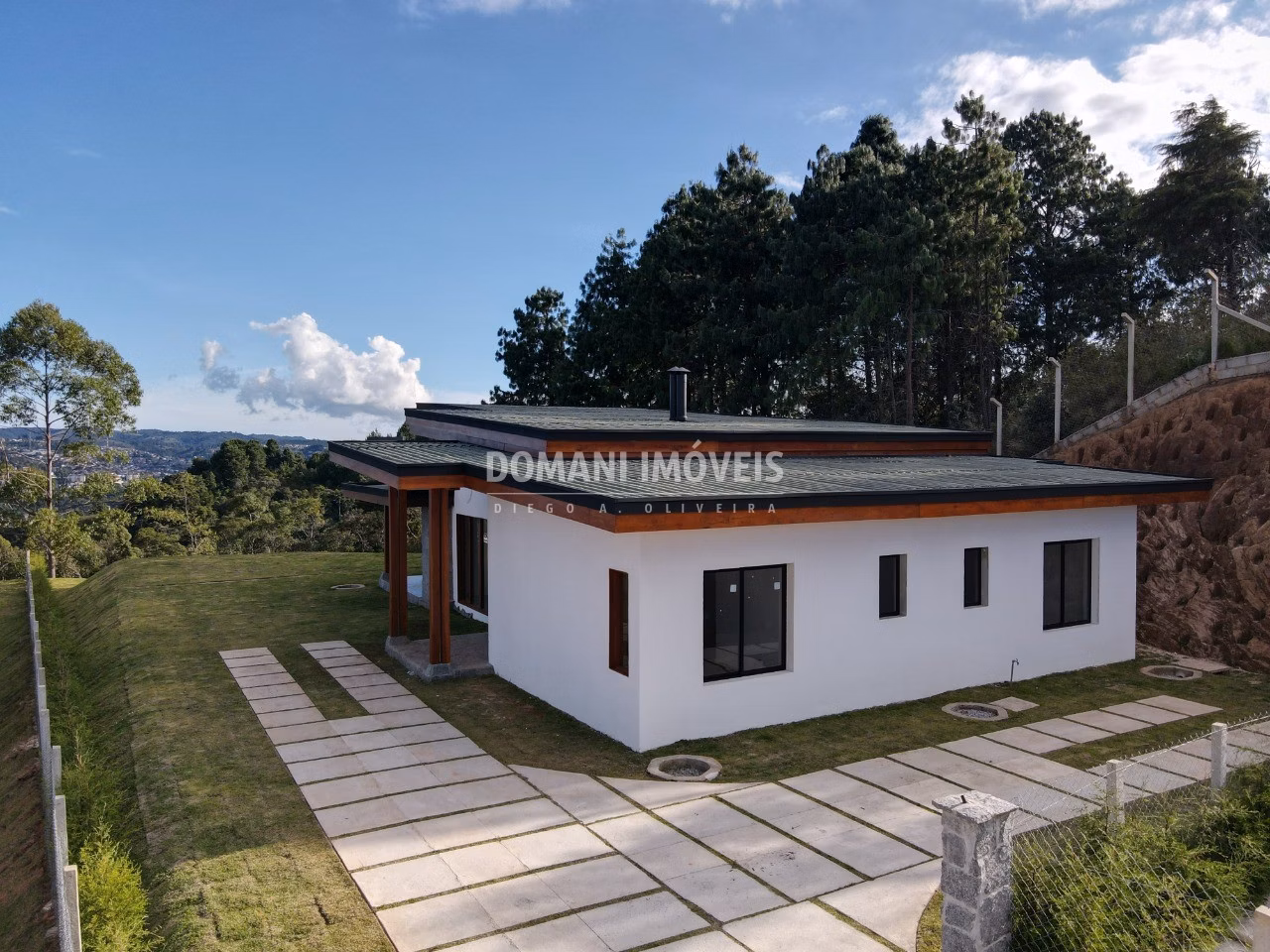 House of 1,040 m² in Campos do Jordão, SP, Brazil