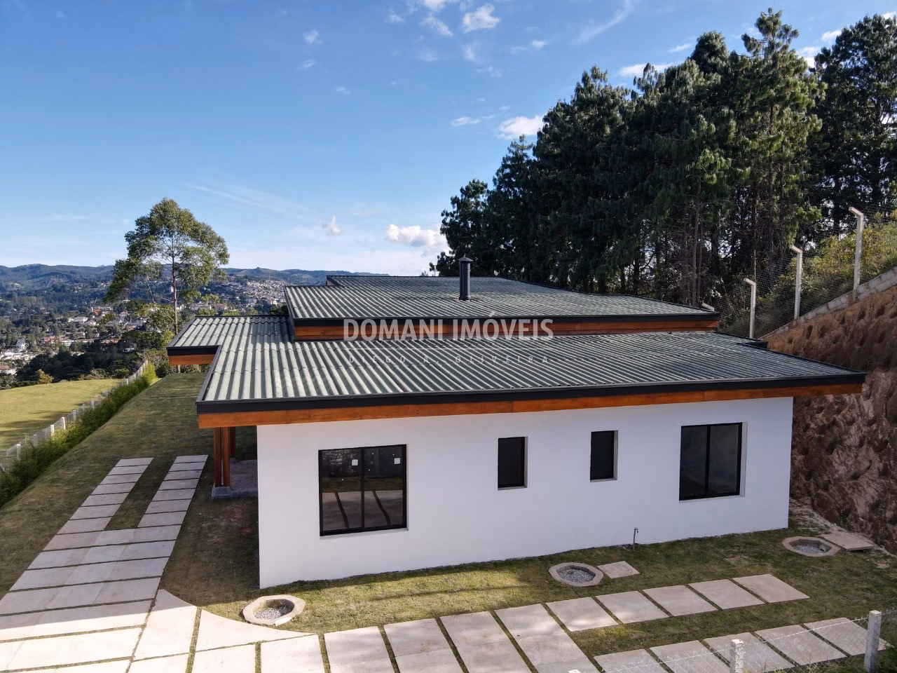 House of 1,040 m² in Campos do Jordão, SP, Brazil
