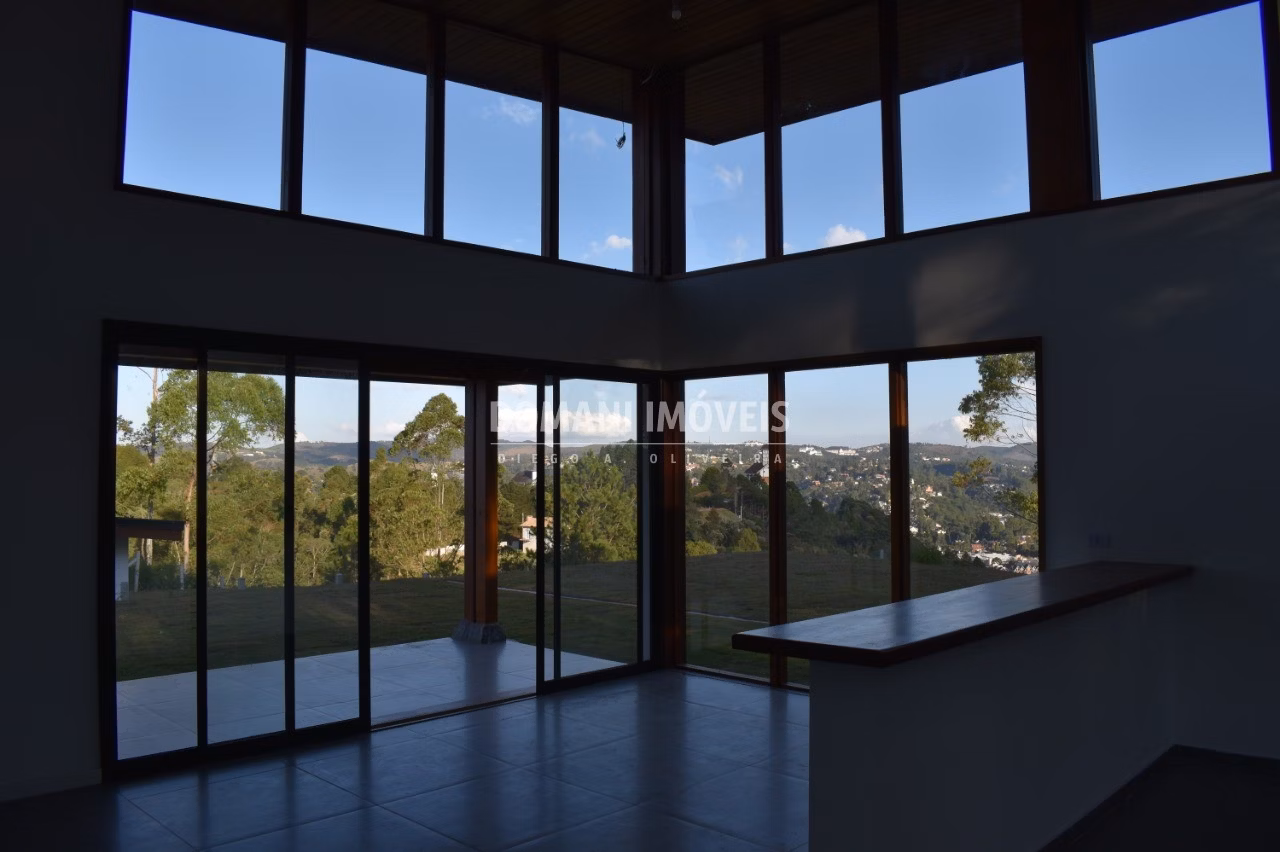 House of 1,040 m² in Campos do Jordão, SP, Brazil