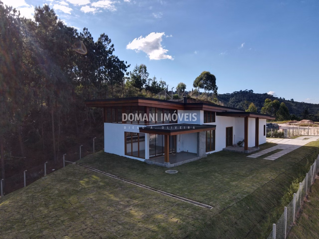 House of 1,040 m² in Campos do Jordão, SP, Brazil