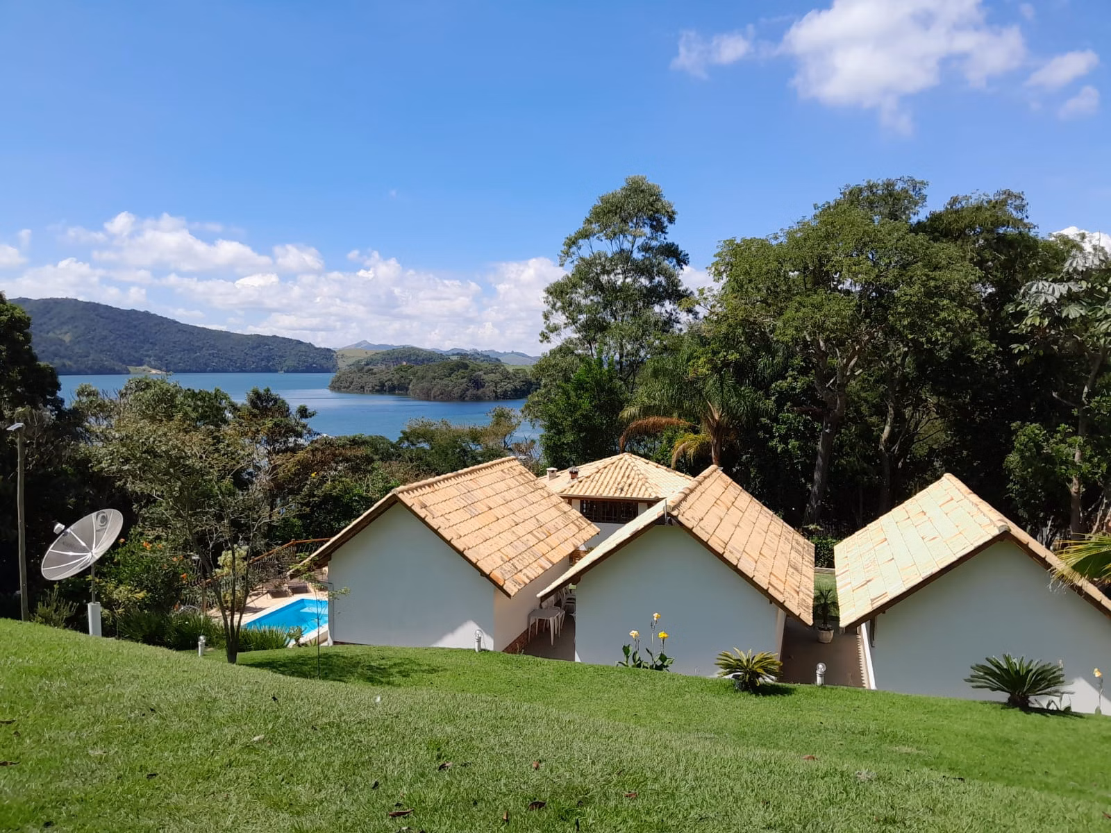Chácara de 4.800 m² em Paraibuna, SP