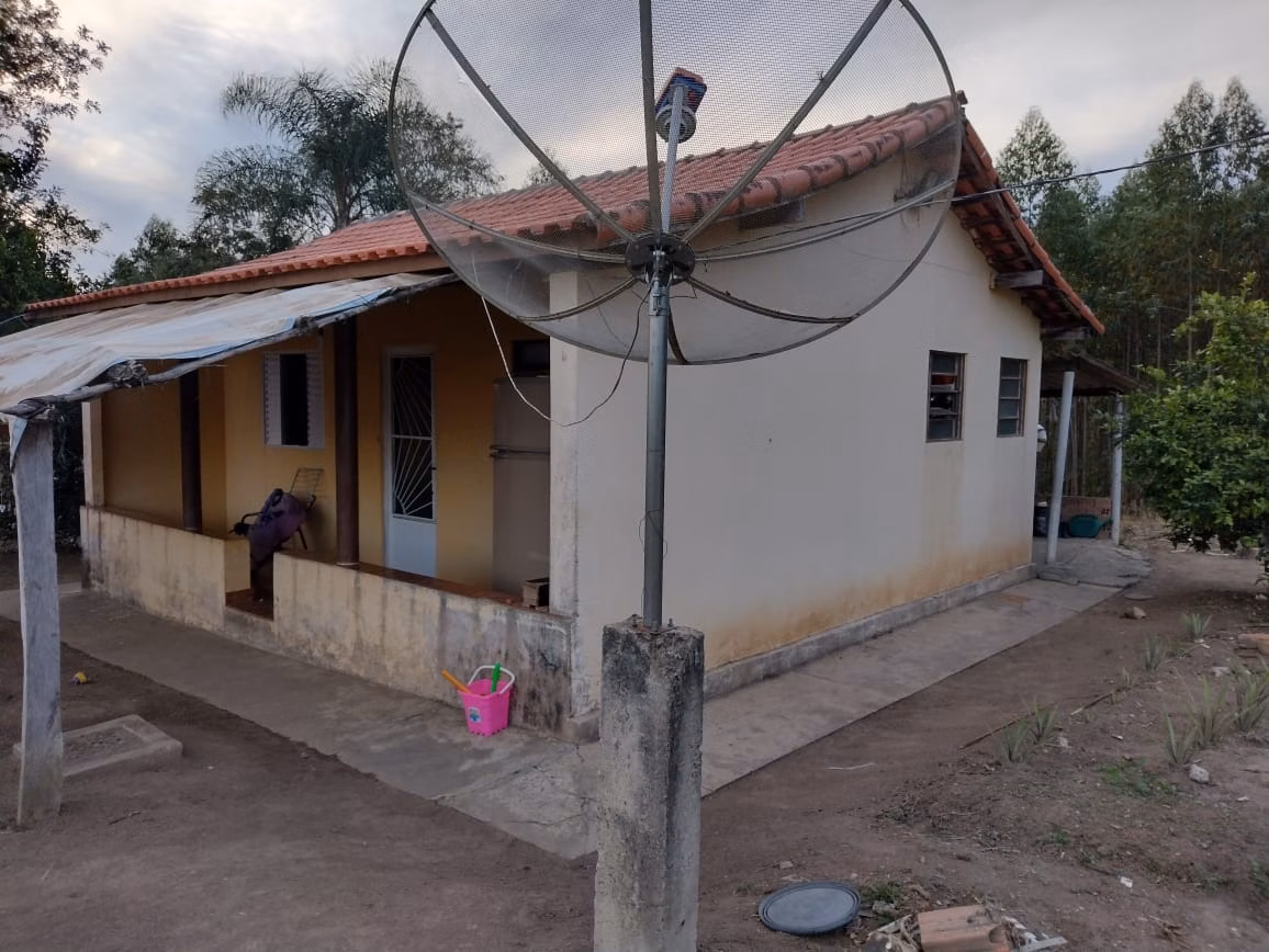 Sítio de 10 ha em Angatuba, SP