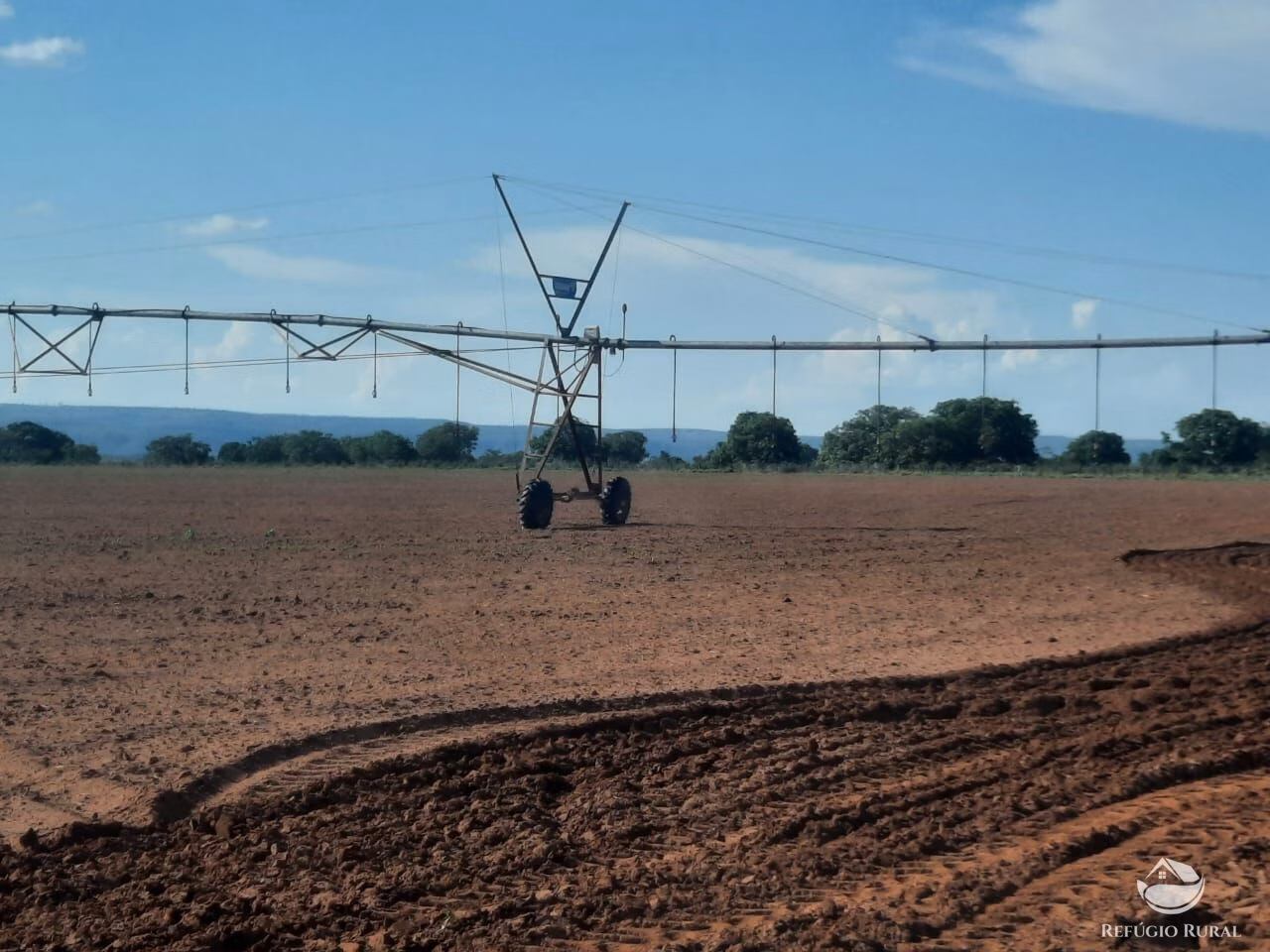 Fazenda de 560 ha em João Pinheiro, MG