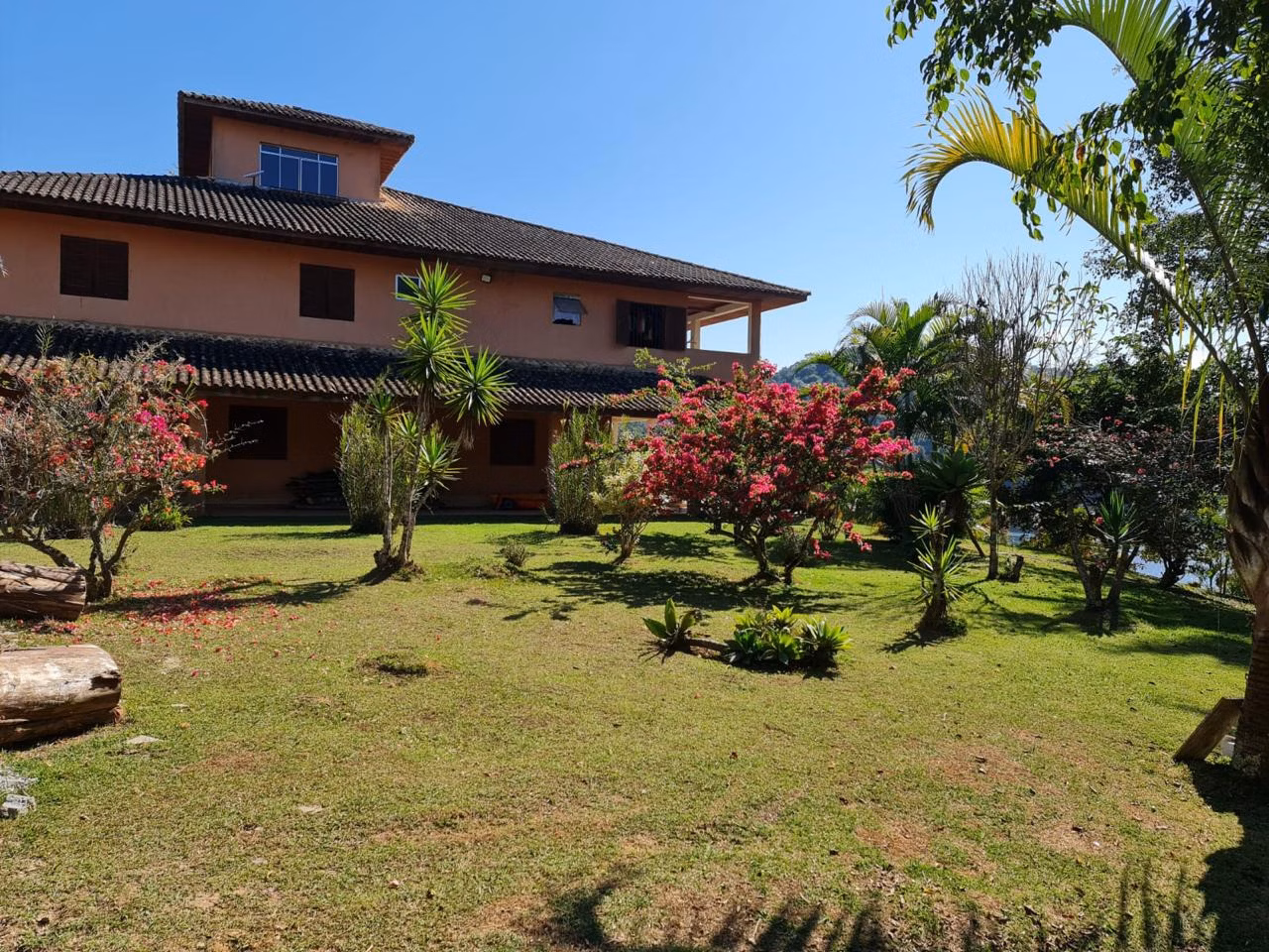 Sítio de 6 ha em Paraibuna, SP