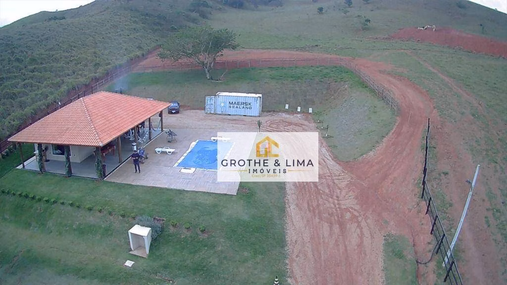 Chácara de 3.000 m² em Jambeiro, SP