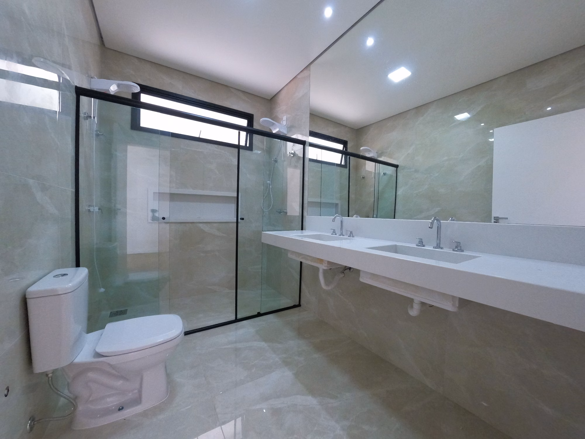 Casa de 360 m² em Campinas, SP