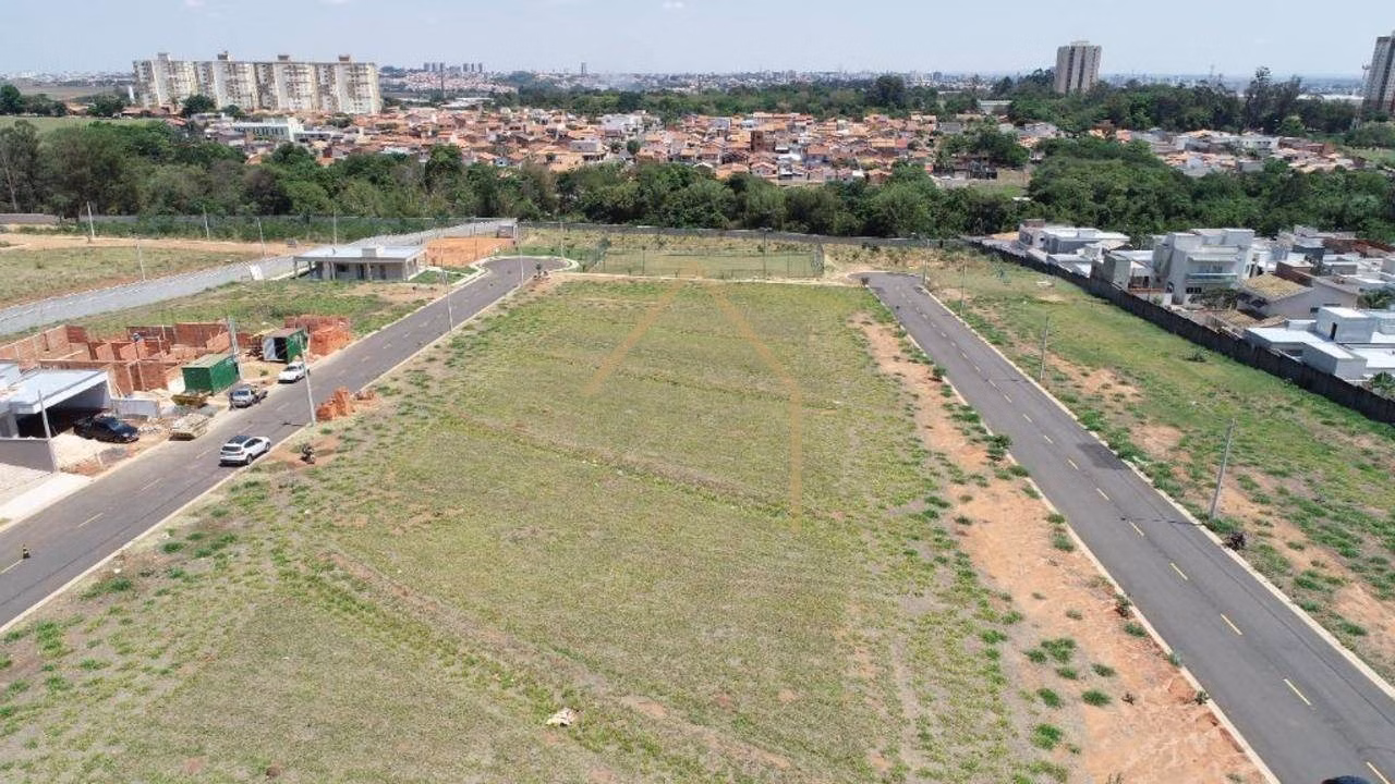 Terreno de 300 m² em Nova Odessa, SP