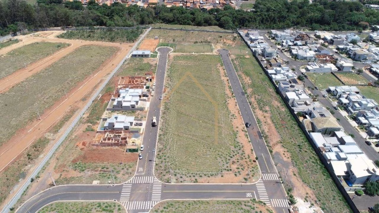 Terreno de 300 m² em Nova Odessa, SP