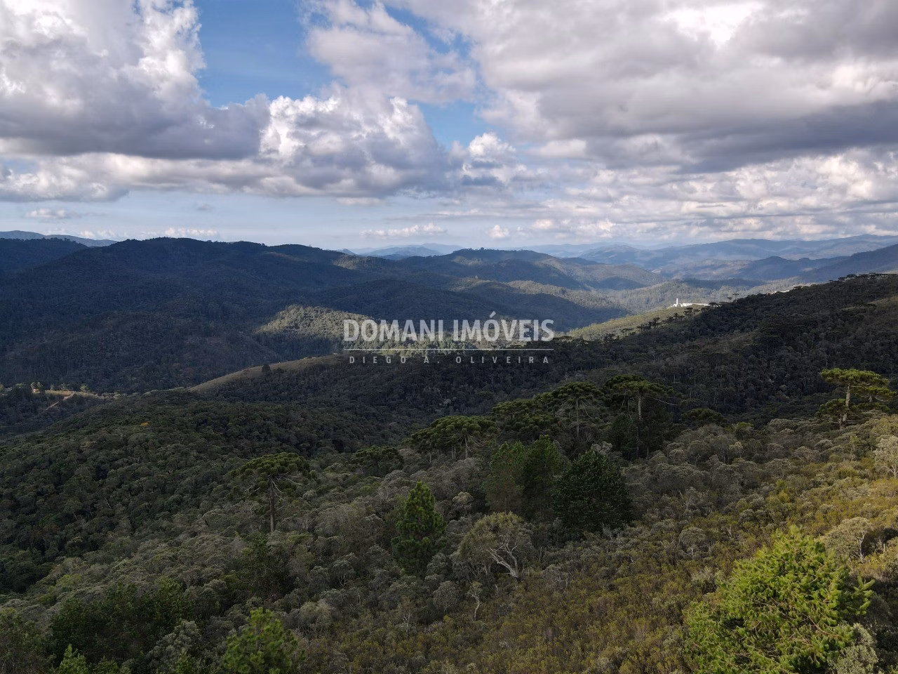 Plot of 1,010 m² in Campos do Jordão, SP, Brazil