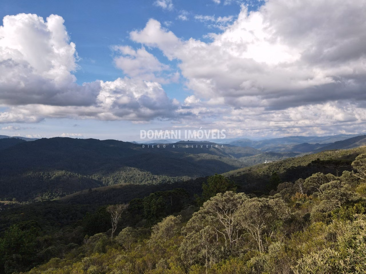 Plot of 1,010 m² in Campos do Jordão, SP, Brazil