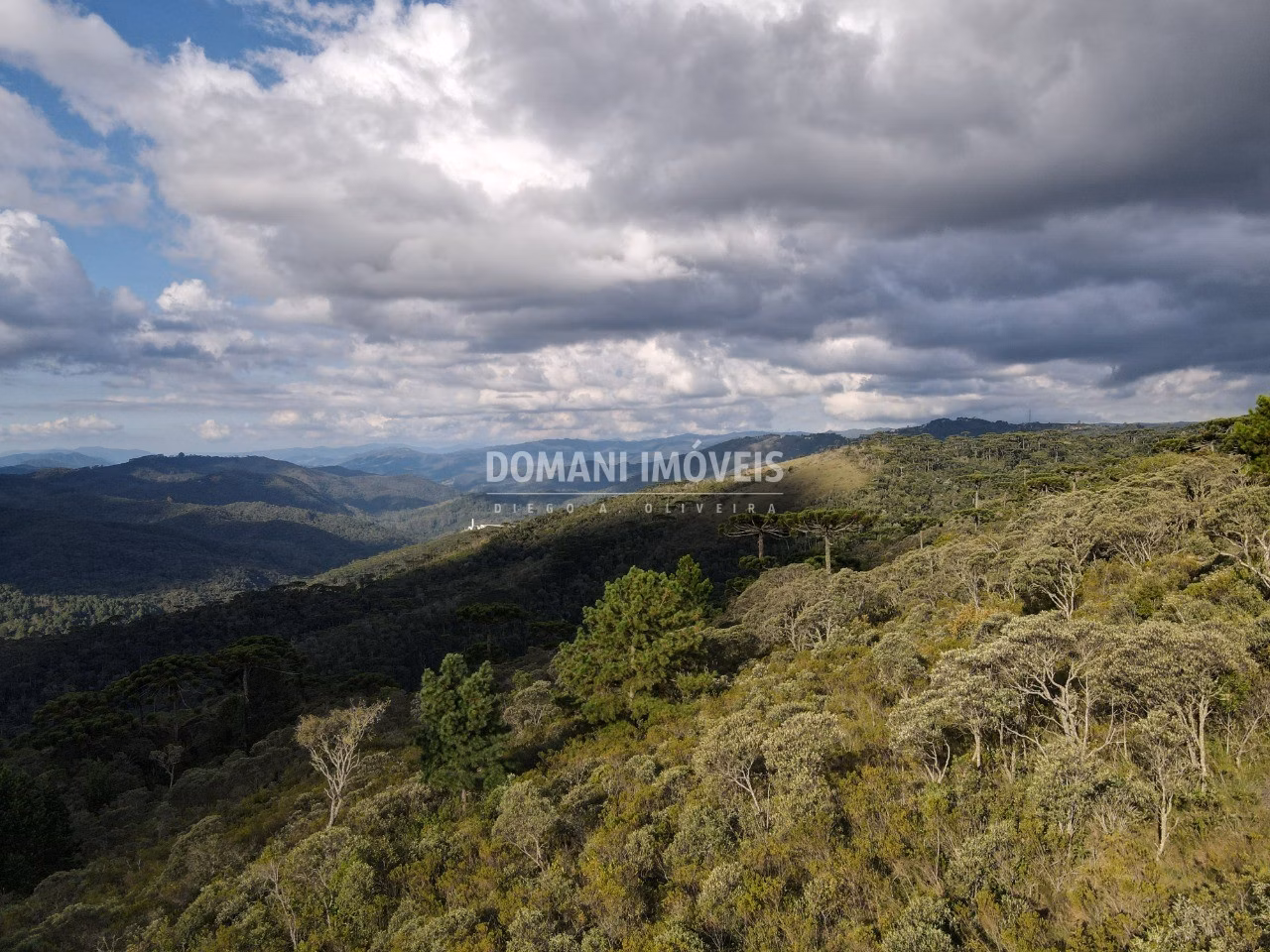Plot of 1,010 m² in Campos do Jordão, SP, Brazil