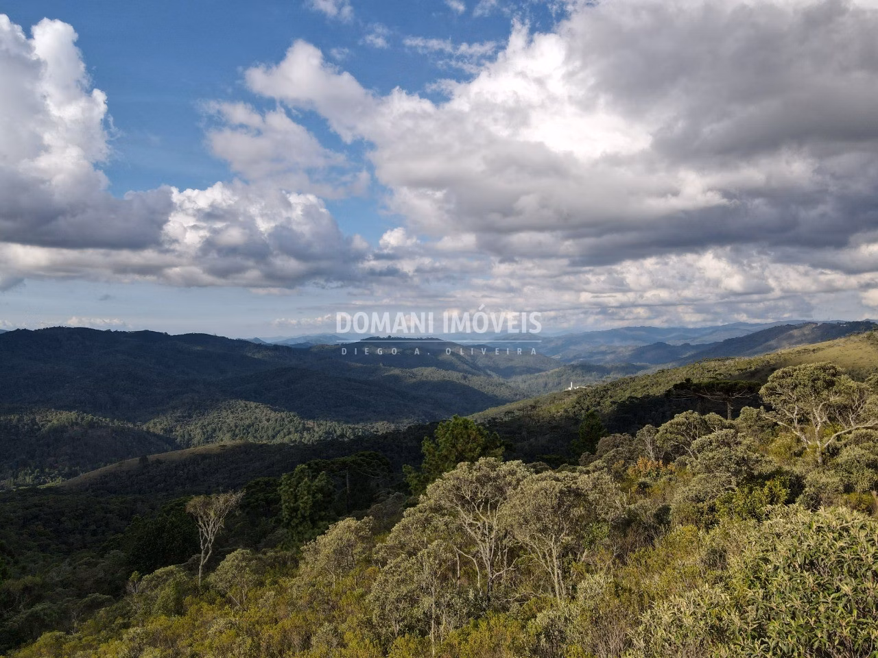 Plot of 1,010 m² in Campos do Jordão, SP, Brazil