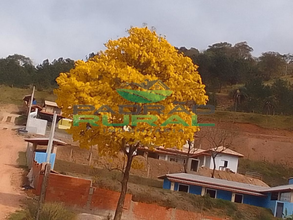 Chácara de 1.000 m² em Mairinque, SP