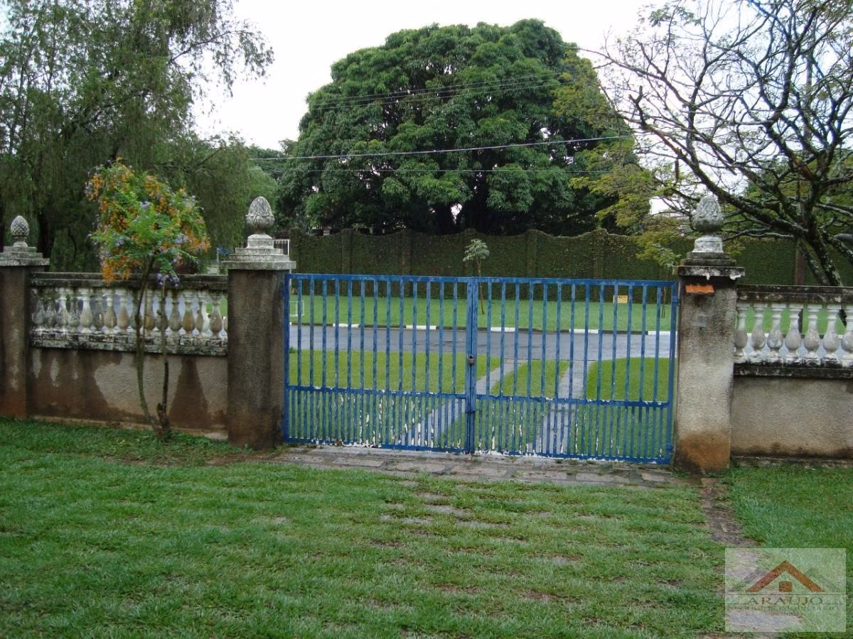 Chácara de 2.480 m² em Monte Alegre do Sul, SP