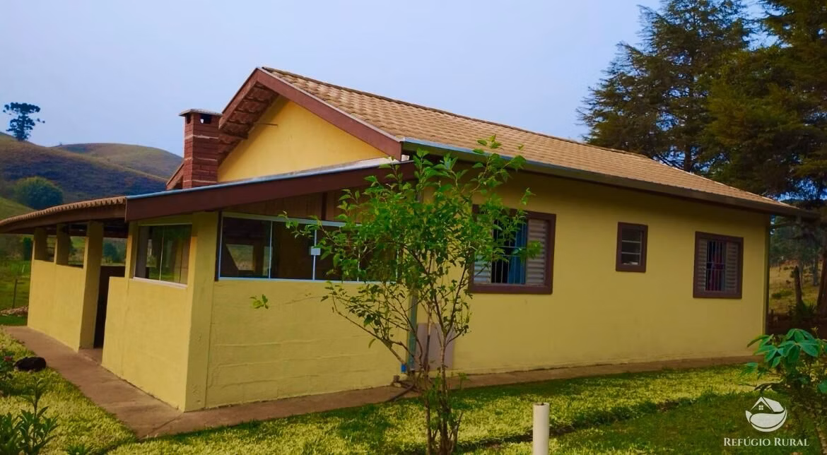Sapucaí-Mirim, MGの7,000 m²、カントリーハウス（販売中）