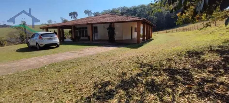 Имение на продажу 20 ha в Piracaia, SP