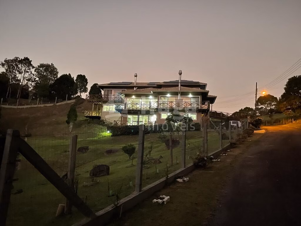 Chácara de 2.300 m² em Rancho Queimado, SC