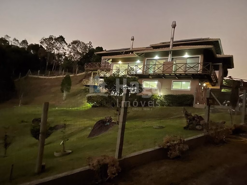 Chácara de 2.300 m² em Rancho Queimado, SC