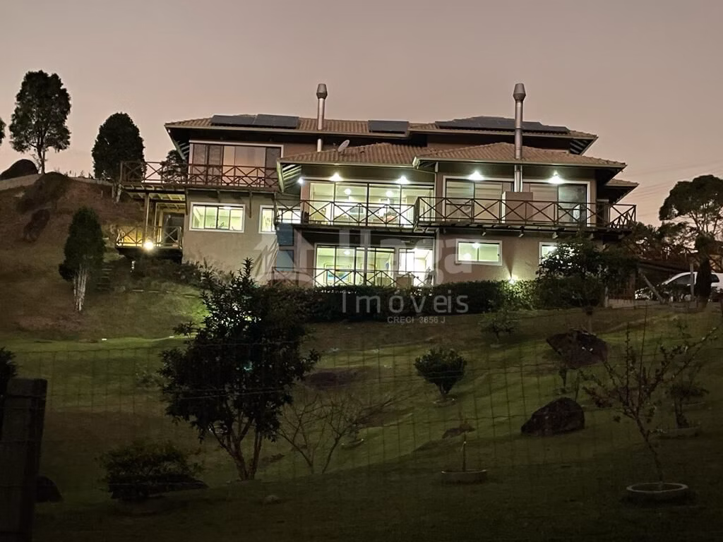 Chácara de 2.300 m² em Rancho Queimado, SC
