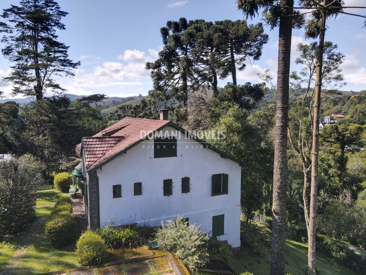 House of 2,080 m² in Campos do Jordão, SP, Brazil