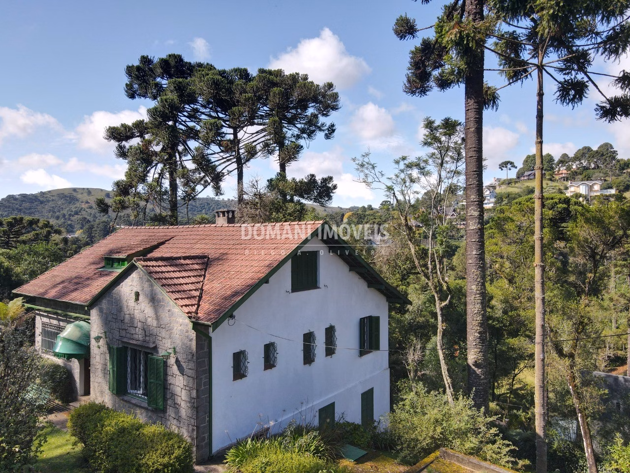 House of 2,080 m² in Campos do Jordão, SP, Brazil