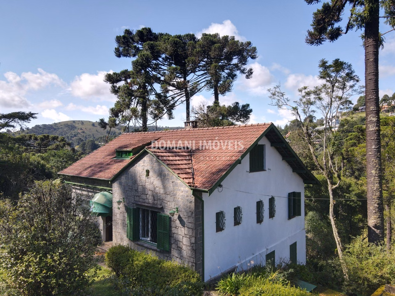 House of 2,080 m² in Campos do Jordão, SP, Brazil