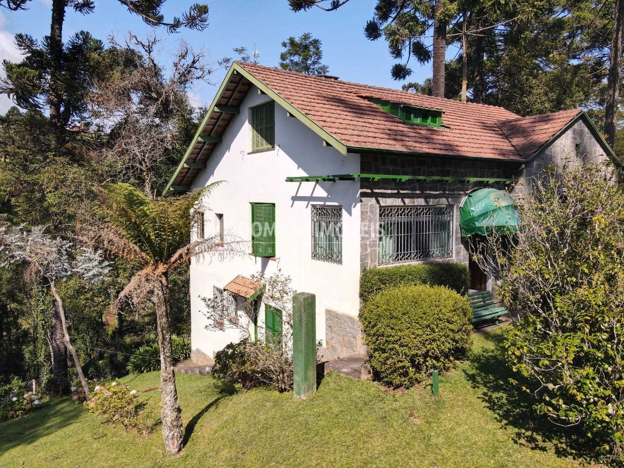House of 2,080 m² in Campos do Jordão, SP, Brazil