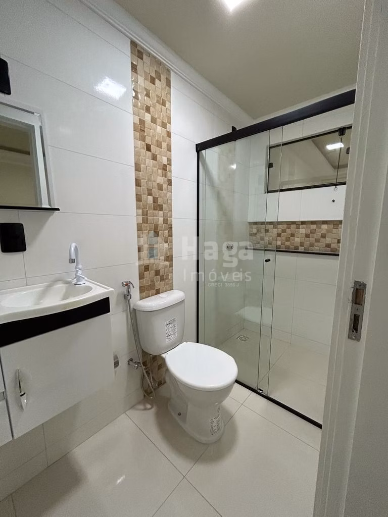 Casa de 110 m² em Brusque, SC