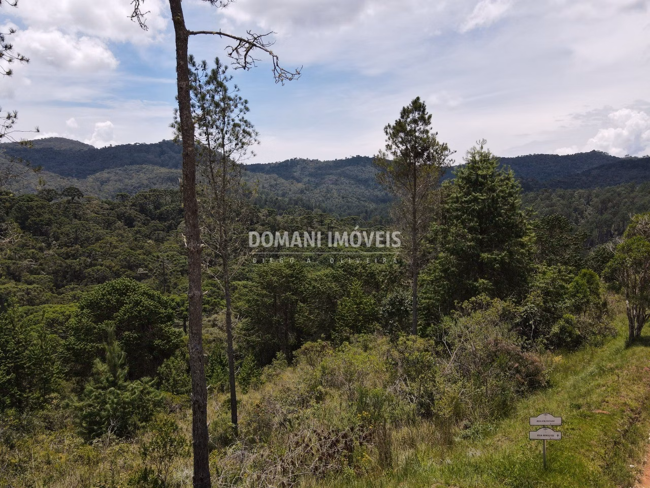Plot of 1,370 m² in Campos do Jordão, SP, Brazil