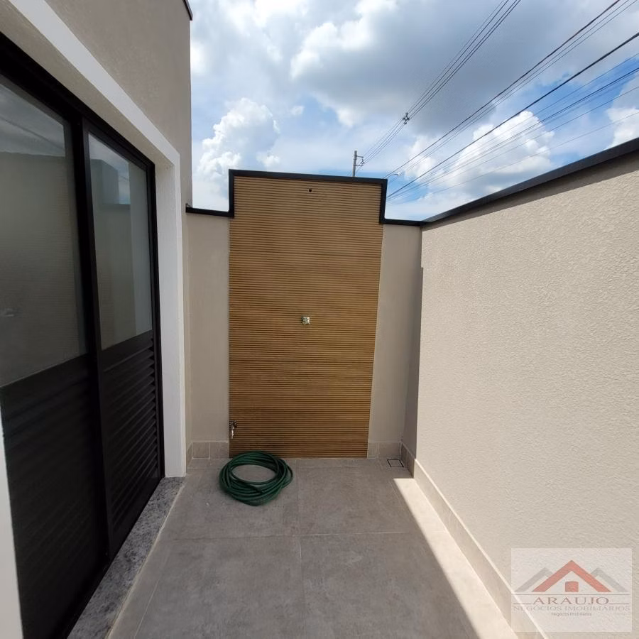 Casa de 305 m² em Paulínia, SP