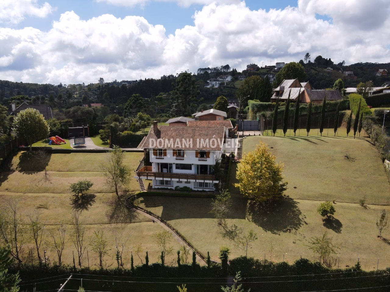 House of 2,210 m² in Campos do Jordão, SP, Brazil