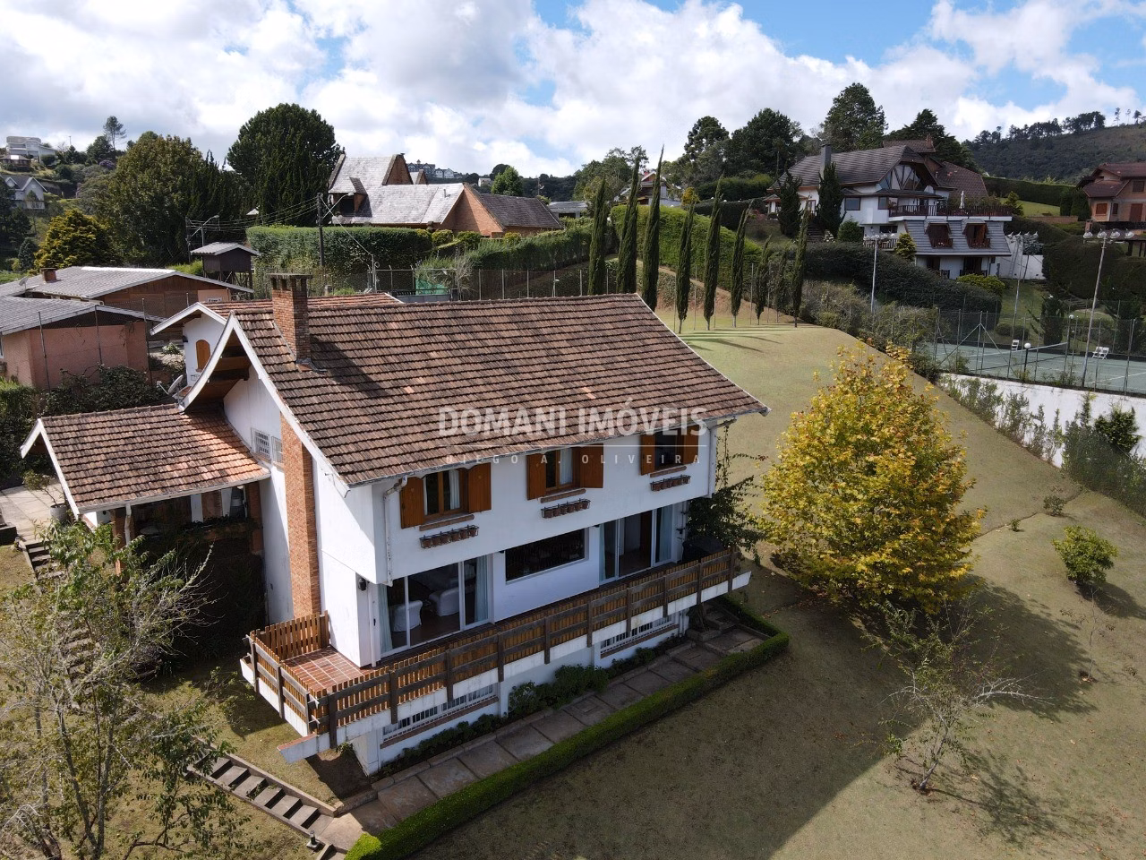 House of 2,210 m² in Campos do Jordão, SP, Brazil