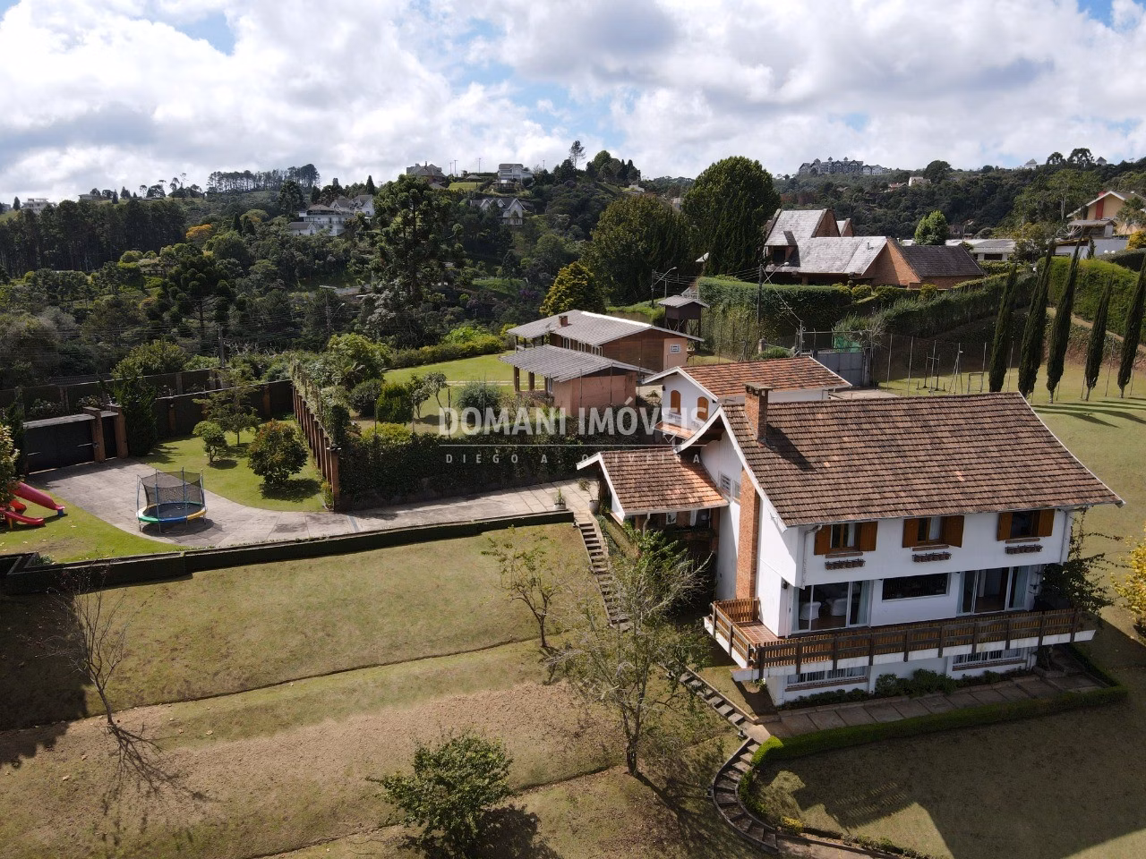 House of 2,210 m² in Campos do Jordão, SP, Brazil