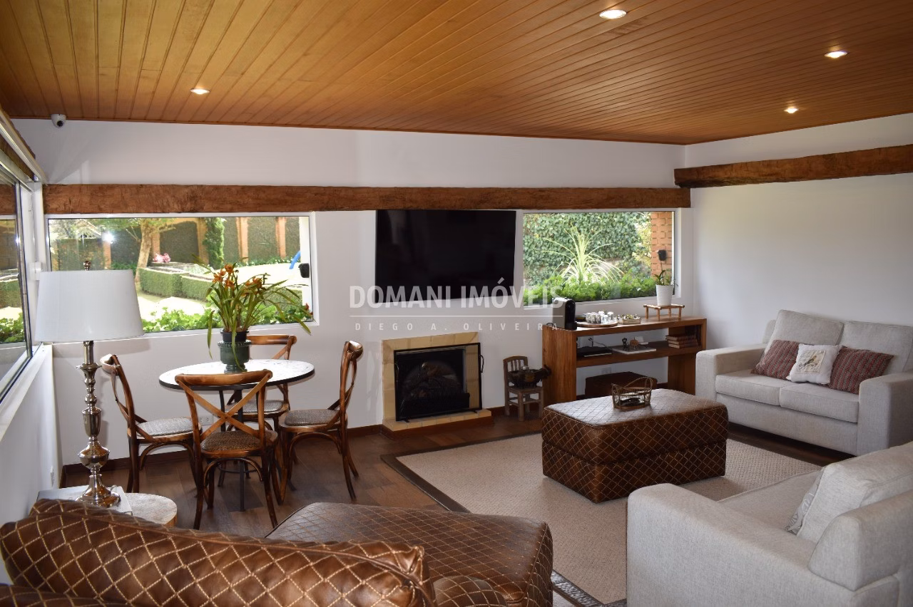 House of 2,210 m² in Campos do Jordão, SP, Brazil