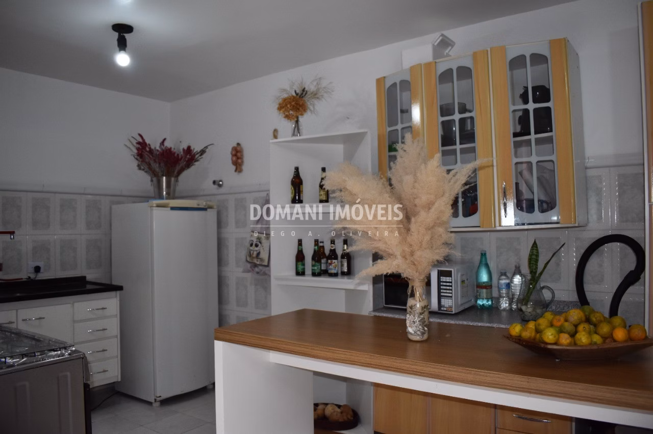 Casa de 252 m² em Campos do Jordão, SP