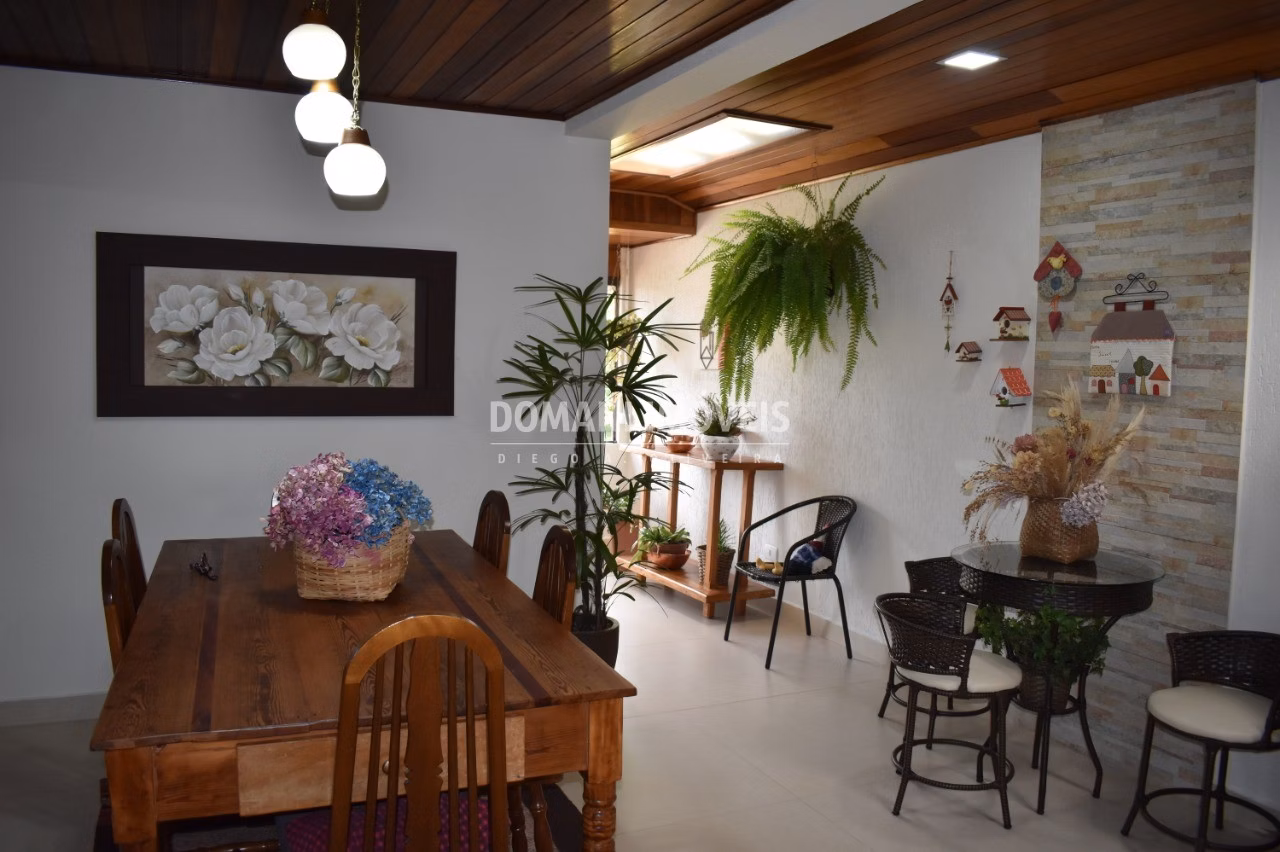 House of 252 m² in Campos do Jordão, SP, Brazil