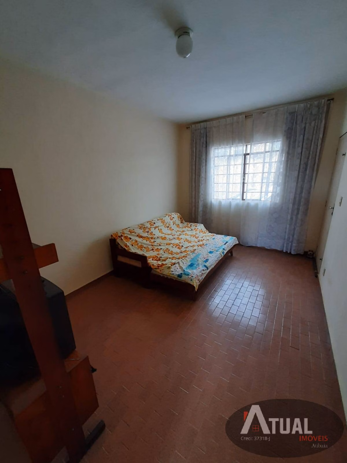 Casa de 250 m² em Atibaia, SP