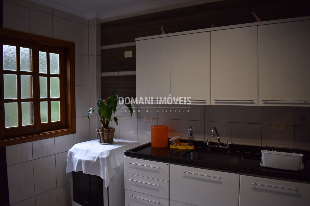 Casa de 250 m² em Campos do Jordão, SP