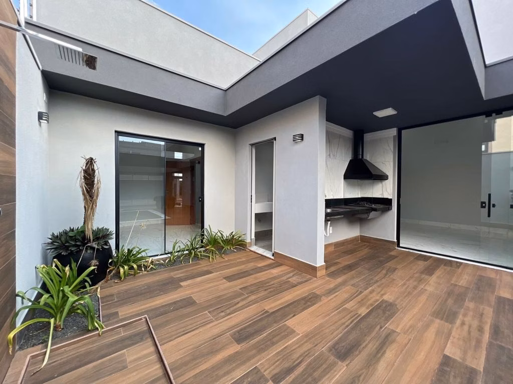 Casa de 250 m² em Santa Bárbara d'Oeste, SP