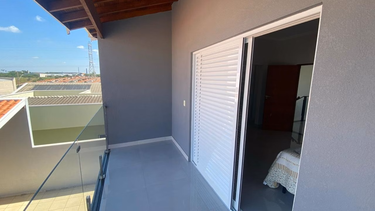 Casa de 300 m² em Paulínia, SP
